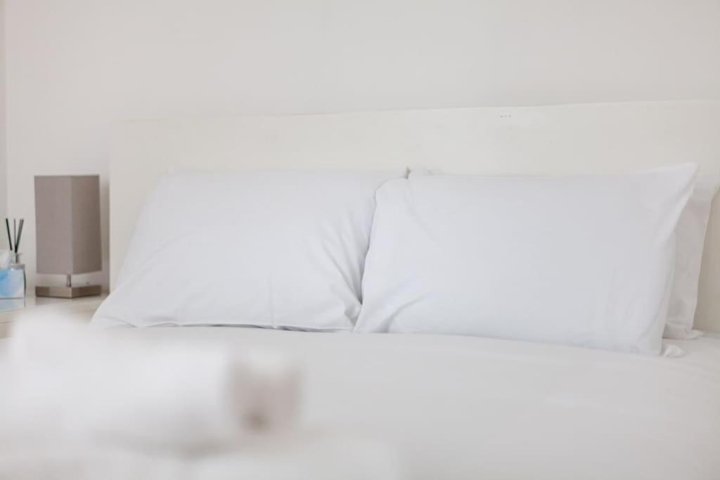 Spacious Retreat 2-Bed In Popular Camden Town London Exterior photo